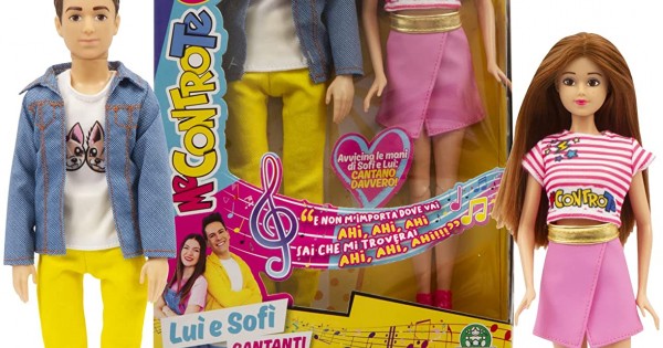 Mec53000 me contro te fashion doll coppia singing